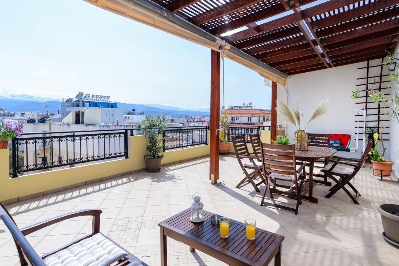 Central Penthouse In Quiet Neighborhood Near Sandy Beach Chania  Exterior photo